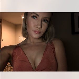 Meet your Posher, Halee